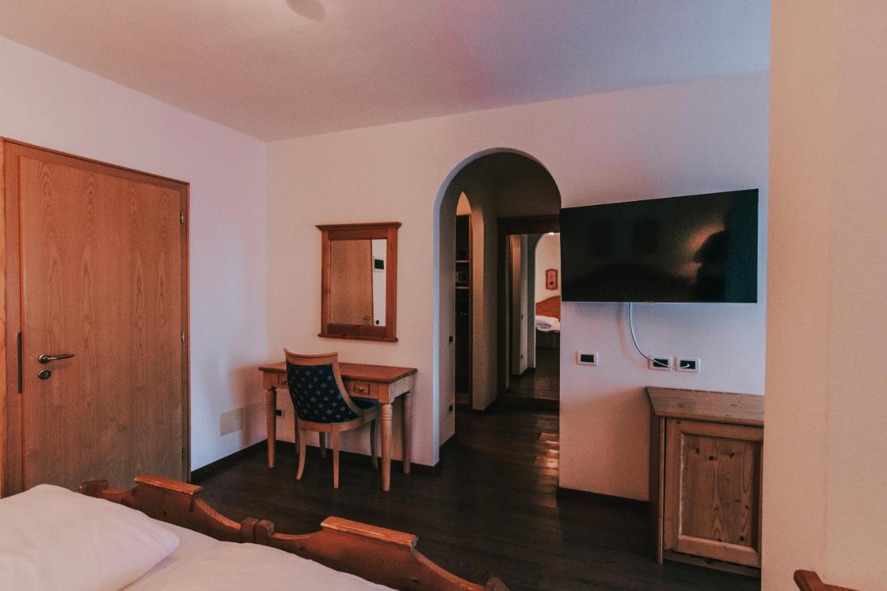 Hotel Planac Corvara In Badia Ngoại thất bức ảnh